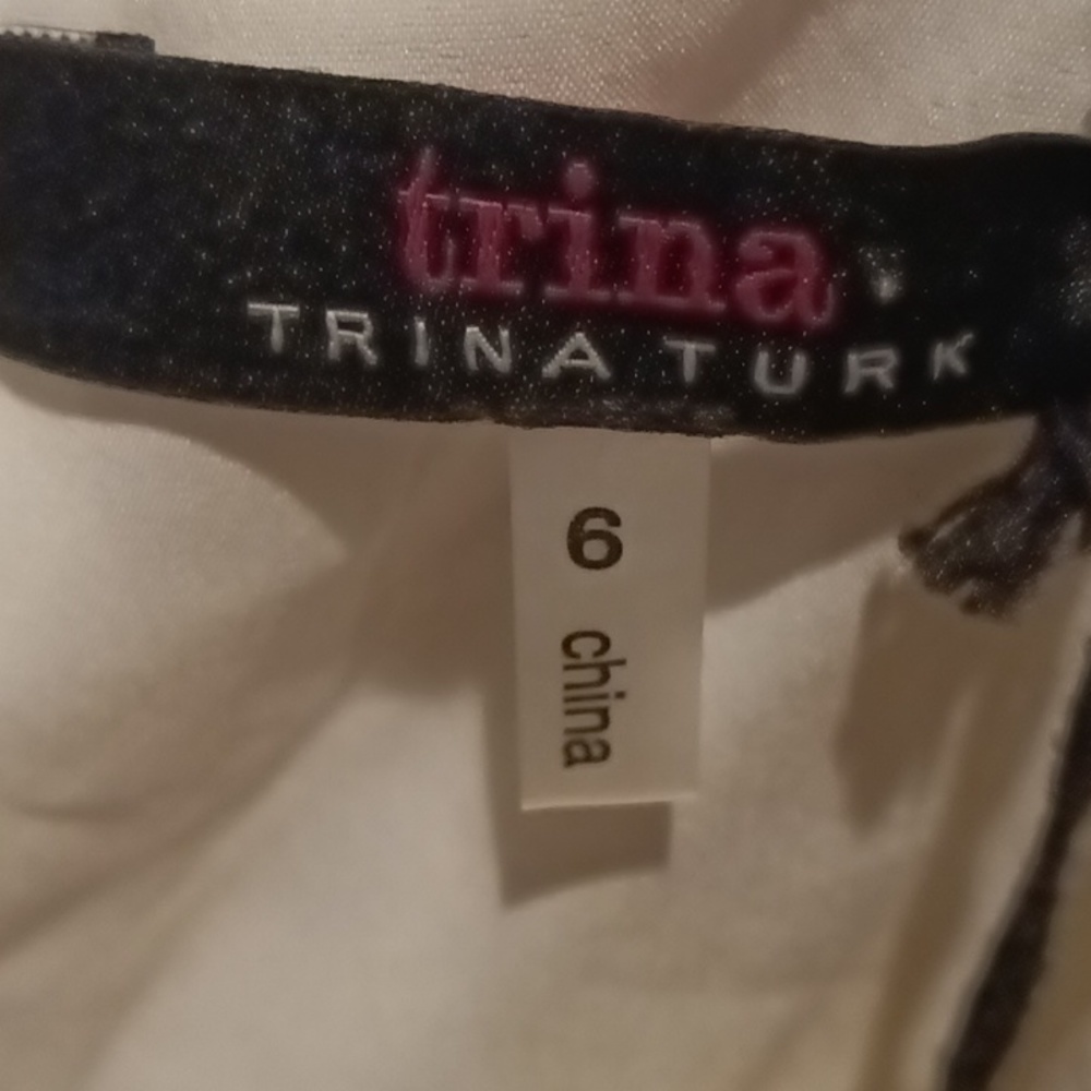 FINAL PRICE NWT TRINA TURK whitewash crocheted laced floral dress w flared waist